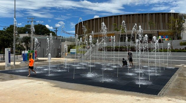 fonte interativa chafariz - parque linear av kenedy - são caetano