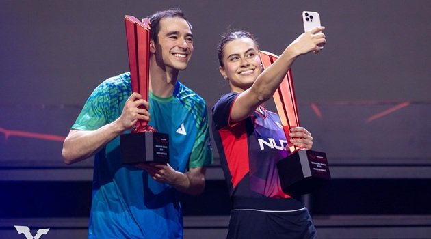 Tênis de Mesa: Hugo Calderano e Bruna Takahashi são Campeões em Singapura