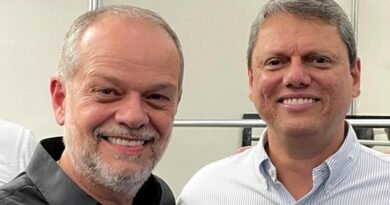 Governador de SP Tarcísio de Freitas visita São Caetano nesta quinta