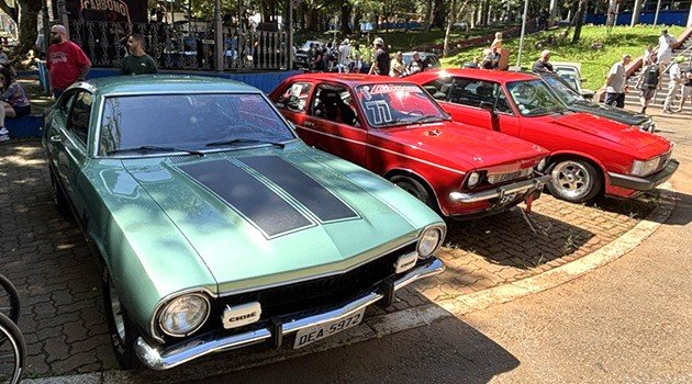 Exposição de Carros Antigos no Bosque do Povo em SCS neste domingo