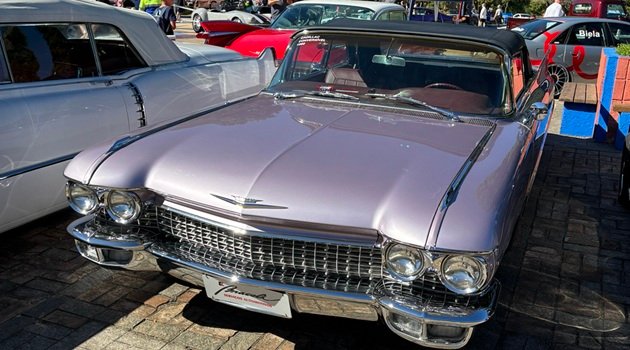 Exposição de Carros Antigos de São Caetano reúne 80 mil visitantes