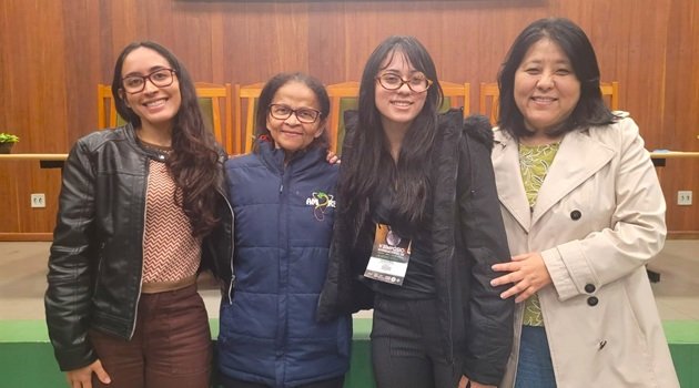 Estudantes de Veterinária da USCS são premiadas em Simpósio Internacional
